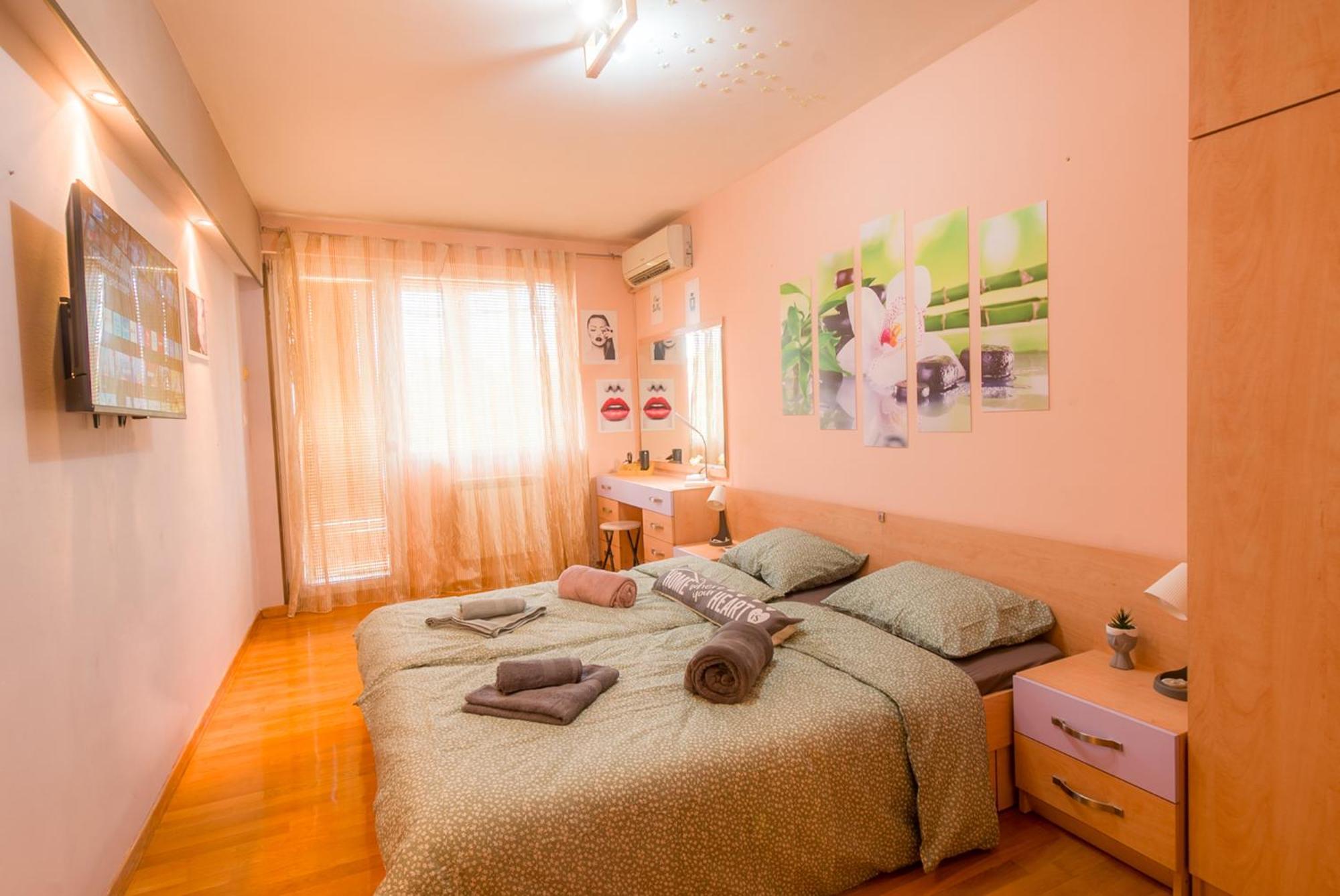 Top Center Spacious Apartment With Ac And Free Underground Parking Sofia Esterno foto